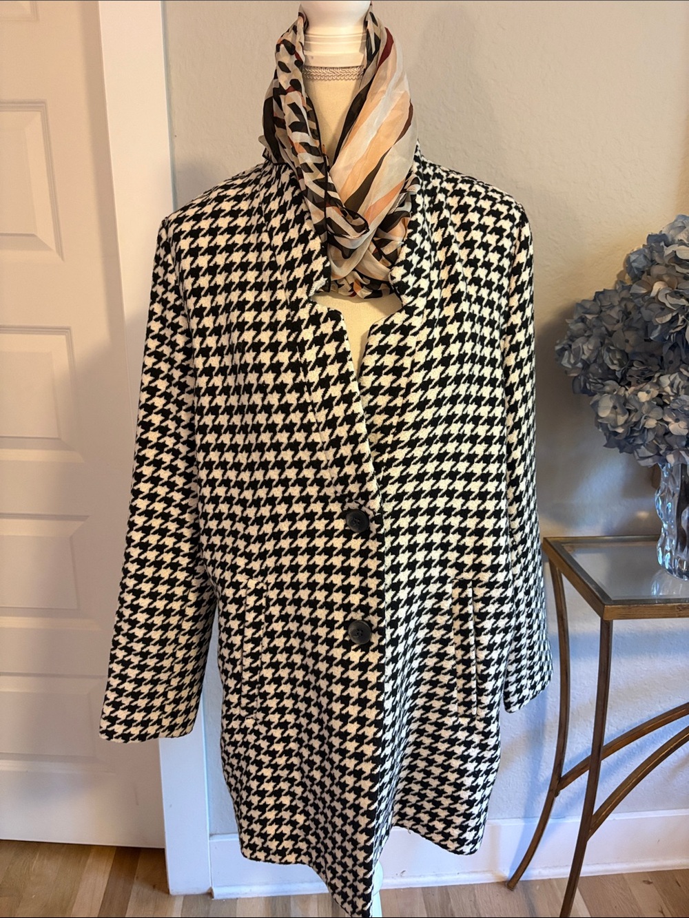 Old Navy Black and White Houndstooth Pea Coat